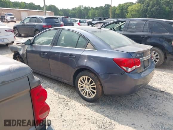 2014 Chevrolet Cruze ECO with VIN 1G1PH5SB1E7385207, listed as a IAAI auction lot 42704122 with Not provided miles and . Bid and sale history available at DreamBid. Image 3.