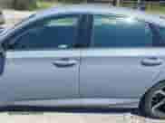 2022 Honda Accord Sport z VIN 1HGCV3F27NA029054, wystawiony jako IAAI lot #43146842 z przebiegiem 99 987 mil mil oraz . Historia ofert i sprzedaży dostępna na DreamBid. Obrazek 15.