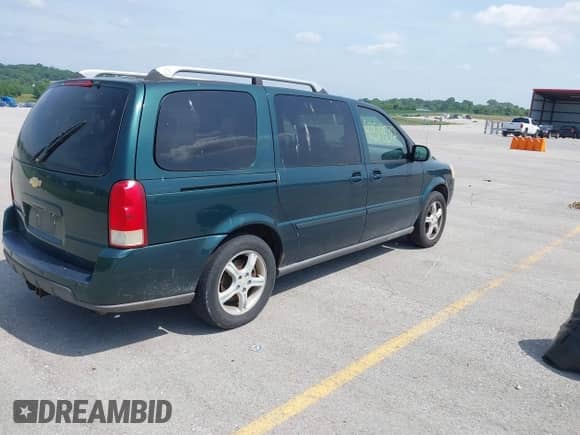 2005 Chevrolet Uplander LT с VIN 1GNDV33L55D253509, выставлен на аукционе IAAI как лот 42519537 с пробегом 280 131 миль миль и . История ставок и продаж доступна на DreamBid. Изображение 4.