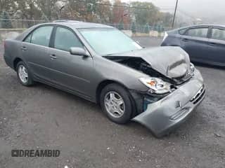 2003 Toyota Camry LE with VIN 4T1BF32K43U562869, listed as a IAAI auction lot 43506255 with 121,868 mi miles and . Bid and sale history available at DreamBid. Image 1.