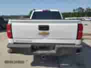 2014 Chevrolet Silverado 1500 Work Truck z VIN 1GCRCPEC3EZ336285, wystawiony jako Copart lot #57048905 z przebiegiem 258 004 mil mil oraz Szkoda całkowita • Salvage title. Historia ofert i sprzedaży dostępna na DreamBid. Obrazek 6.