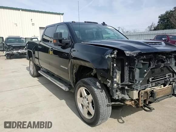 2017 Chevrolet Silverado 2500HD Work Truck z VIN 1GC1KUEYXHF183047, wystawiony jako Copart lot #45533395 z przebiegiem 70 990 mil mil oraz Szkoda całkowita • Salvage title. Historia ofert i sprzedaży dostępna na DreamBid. Obrazek 11.