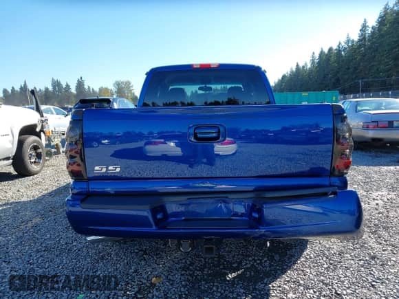 2003 Chevrolet Silverado SS с VIN 2GCEK19N731399115, выставлен на аукционе IAAI как лот 43421858 с пробегом 181 971 миль миль и . История ставок и продаж доступна на DreamBid. Изображение 16.