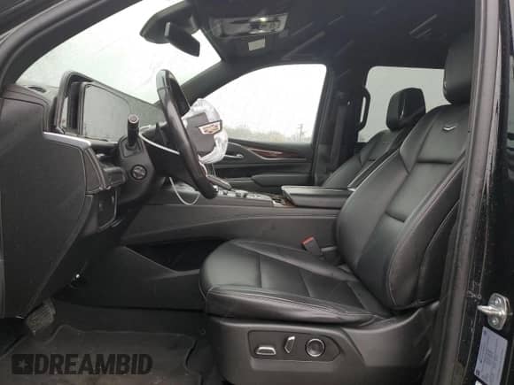 2021 Cadillac Escalade ESV с VIN 1GYS3JKT2MR362193, выставлен на аукционе Copart как лот 49322464 с пробегом 77 268 миль миль и . История ставок и продаж доступна на DreamBid. Изображение 7.