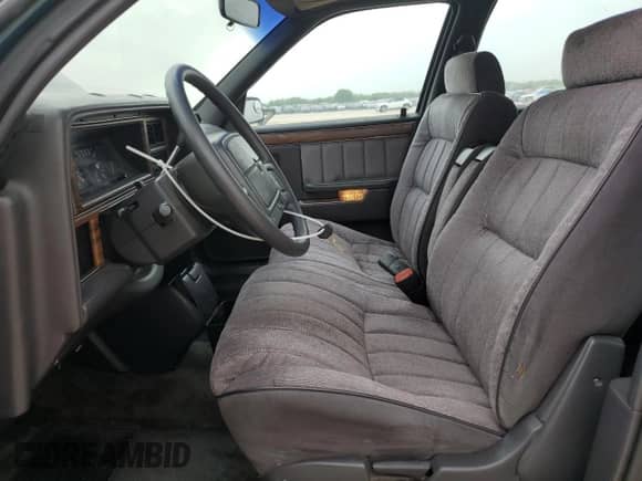 1993 Dodge Dynasty LE with VIN 1B3XC56R3PD124521, listed as a Copart auction lot 51825725 with 94,336 mi miles and Salvage title. Bid and sale history available at DreamBid. Image 7.