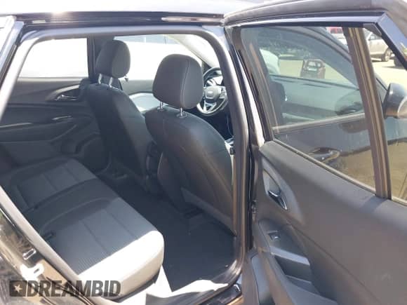 2025 Chevrolet Trax LT с VIN KL77LHEP6SC034484, выставлен на аукционе IAAI как лот 42733840 с пробегом 15 141 миль миль и . История ставок и продаж доступна на DreamBid. Изображение 8.