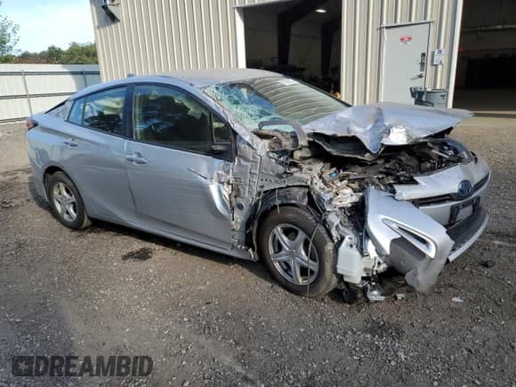 2021 Toyota Prius LE with VIN JTDL9MFU0M3026669, listed as a Copart auction lot 81069125 with 86,132 mi miles and Salvage title. Bid and sale history available at DreamBid. Image 4.