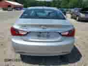 2012 Hyundai Sonata GLS z VIN 5NPEB4AC2CH425601, wystawiony jako Copart lot #64491225 z przebiegiem 79 657 mil mil oraz Czysty tytuł • Clean title. Historia ofert i sprzedaży dostępna na DreamBid. Obrazek 6.