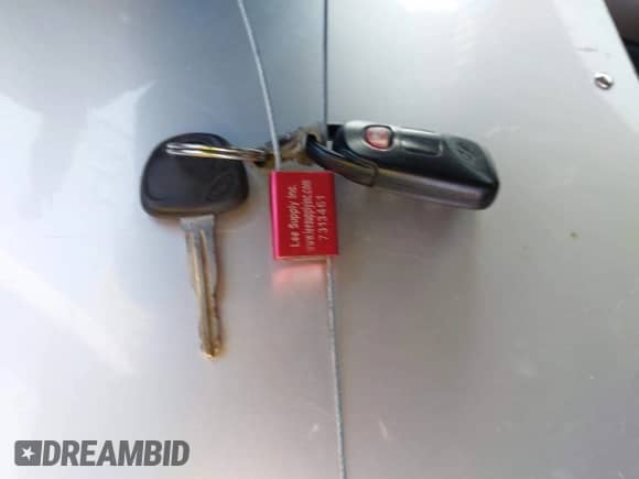 2013 Hyundai Elantra Limited with VIN 5NPDH4AE1DH433833, listed as a IAAI auction lot 43502163 with 116,999 mi miles and . Bid and sale history available at DreamBid. Image 11.