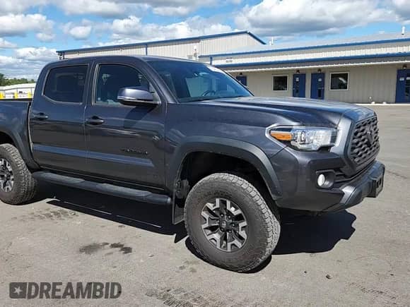 2021 Toyota Tacoma SR with VIN 3TMCZ5ANXMM439252, listed as a Copart auction lot 70420565 with 60,463 mi miles and Salvage title. Bid and sale history available at DreamBid. Image 13.