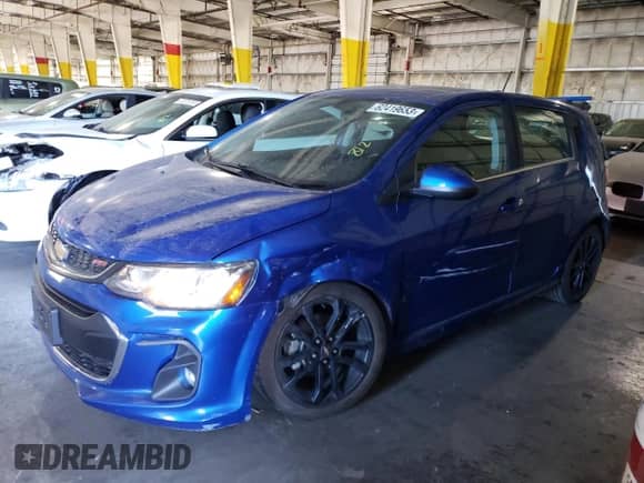 2017 Chevrolet Sonic Premier с VIN 1G1JF6SB6H4111590, выставлен на аукционе Copart как лот 62419653 с пробегом 57 898 миль миль и . История ставок и продаж доступна на DreamBid. Изображение 1.