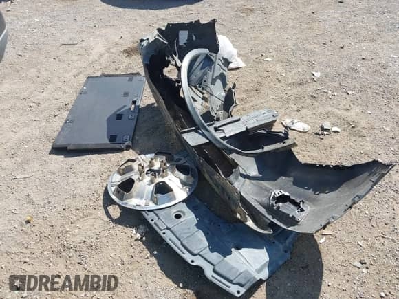 2015 Nissan Rogue SV with VIN KNMAT2MV6FP530289, listed as a IAAI auction lot 43318103 with 139,035 mi miles and . Bid and sale history available at DreamBid. Image 12.