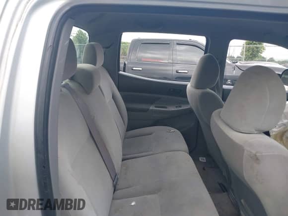 2009 Toyota Tacoma PreRunner z VIN 3TMJU62N99M077383, wystawiony jako IAAI lot #42670811 z przebiegiem 168 908 mil mil oraz . Historia ofert i sprzedaży dostępna na DreamBid. Obrazek 8.