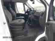 2023 Ram ProMaster Cargo с VIN 3C6LRVDGXPE593947, выставлен на аукционе IAAI как лот 43566441 с пробегом 37 707 миль миль и . История ставок и продаж доступна на DreamBid. Изображение 5.