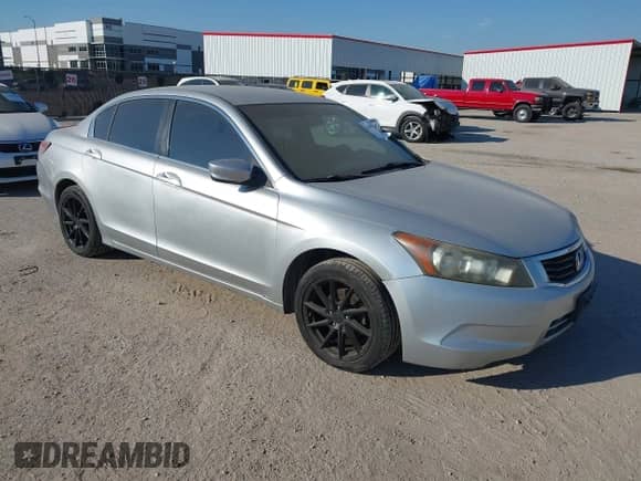 2008 Honda Accord LX с VIN JHMCP26388C031379, выставлен на аукционе IAAI как лот 43467924 с пробегом 146 972 миль миль и . История ставок и продаж доступна на DreamBid. Изображение 1.