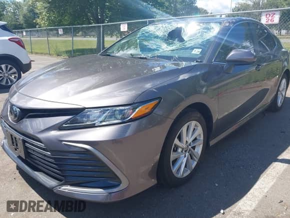 2023 Toyota Camry LE с VIN 4T1C11AK6PU836829, выставлен на аукционе IAAI как лот 43094504 с пробегом 24 919 миль миль и . История ставок и продаж доступна на DreamBid. Изображение 17.