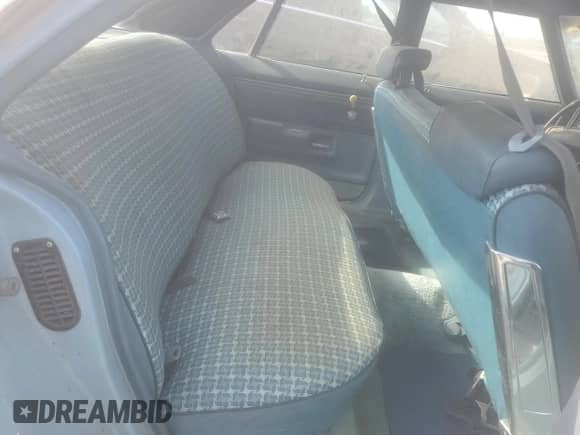 1975 Chevrolet Caprice с VIN 1N69H5J255044, выставлен на аукционе Copart как лот 65886215 с пробегом 181 656 миль миль и Чистый • Clean title. История ставок и продаж доступна на DreamBid. Изображение 10.