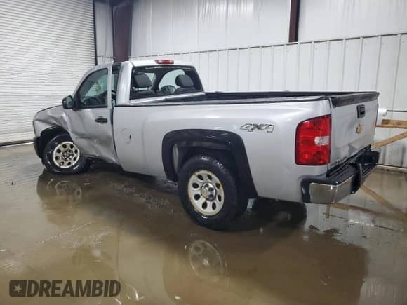 2013 Chevrolet Silverado 1500 Work Truck z VIN 1GCNKPEX0DZ240892, wystawiony jako Copart lot #63041415 z przebiegiem 90 866 mil mil oraz Szkoda całkowita • Salvage title. Historia ofert i sprzedaży dostępna na DreamBid. Obrazek 2.