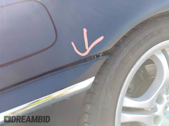 2001 BMW 3 Series 330Ci с VIN WBABS53471JU82604, выставлен на аукционе IAAI как лот 43519996 с пробегом 115 311 миль миль и . История ставок и продаж доступна на DreamBid. Изображение 13.