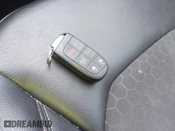 2020 Jeep Compass Latitude with VIN 3C4NJCBB9LT130367, listed as a IAAI auction lot 41268917 with 44,892 mi miles and . Bid and sale history available at DreamBid. Image 11.