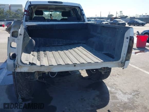 2011 Chevrolet Silverado 1500 LT с VIN 3GCPCSEA1BG296020, выставлен на аукционе IAAI как лот 41825565 с пробегом 225 006 миль миль и . История ставок и продаж доступна на DreamBid. Изображение 17.