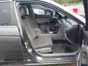 2012 Honda Accord LX z VIN 1HGCP2F32CA205664, wystawiony jako IAAI lot #43173202 z przebiegiem 120 727 mil mil oraz . Historia ofert i sprzedaży dostępna na DreamBid. Obrazek 5.