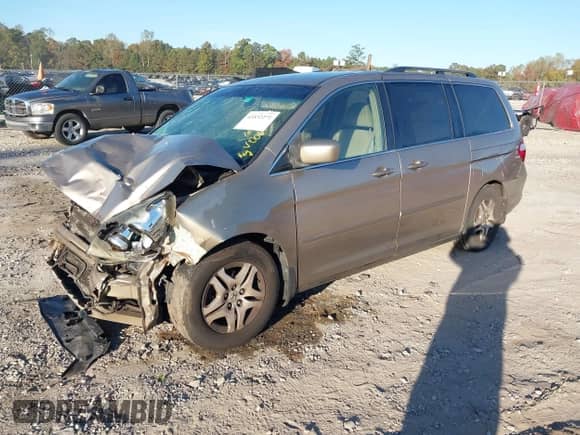 2006 Honda Odyssey EX с VIN 5FNRL38486B450061, выставлен на аукционе IAAI как лот 43532271 с пробегом 215 219 миль миль и . История ставок и продаж доступна на DreamBid. Изображение 2.