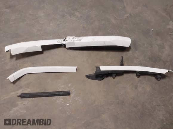 2017 Chevrolet Silverado 1500 LTZ с VIN 3GCUKSEC0HG426255, выставлен на аукционе IAAI как лот 43339236 с пробегом 120 278 миль миль и . История ставок и продаж доступна на DreamBid. Изображение 12.