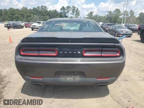 2017 Dodge Challenger SXT Plus с VIN 2C3CDZAG6HH656555, выставлен на аукционе Copart как лот 71265655 с пробегом 82 474 миль миль и Списание • Salvage title. История ставок и продаж доступна на DreamBid. Изображение 6.