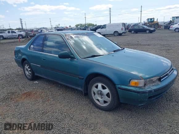 1992 Honda Accord с VIN 1HGCB7272NA037628, выставлен на аукционе IAAI как лот 42052229 с пробегом 248 632 миль миль и . История ставок и продаж доступна на DreamBid. Изображение 1.