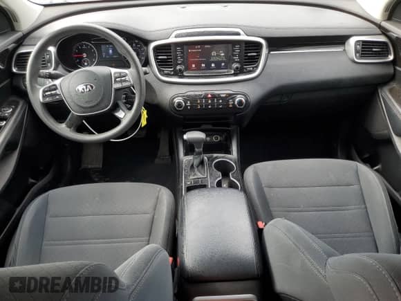 2020 Kia Sorento L z VIN 5XYPG4A33LG659649, wystawiony jako Copart lot #66494515 z przebiegiem 78 329 mil mil oraz Szkoda całkowita • Salvage title. Historia ofert i sprzedaży dostępna na DreamBid. Obrazek 8.