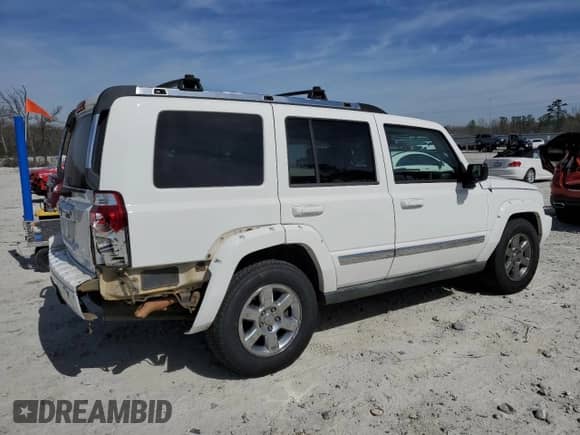 2006 Jeep Commander Limited z VIN 1J8HH58N86C247954, wystawiony jako Copart lot #49720745 z przebiegiem 254 820 mil mil oraz Szkoda całkowita • Salvage title. Historia ofert i sprzedaży dostępna na DreamBid. Obrazek 3.