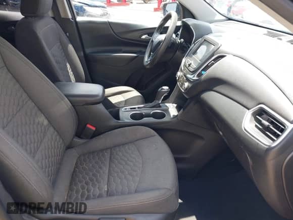 2019 Chevrolet Equinox LT with VIN 2GNAXUEVXK6227127, listed as a IAAI auction lot 42525641 with 201,051 mi miles and . Bid and sale history available at DreamBid. Image 5.