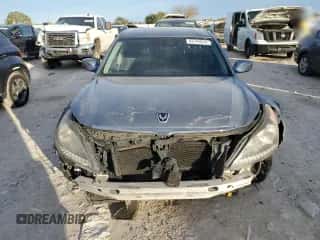 2016 Hyundai Equus Ultimate с VIN KMHGH4JH1GU101534, выставлен на аукционе Copart как лот 82765804 с пробегом 122 091 миль миль и Списание • Salvage title. История ставок и продаж доступна на DreamBid. Изображение 5.