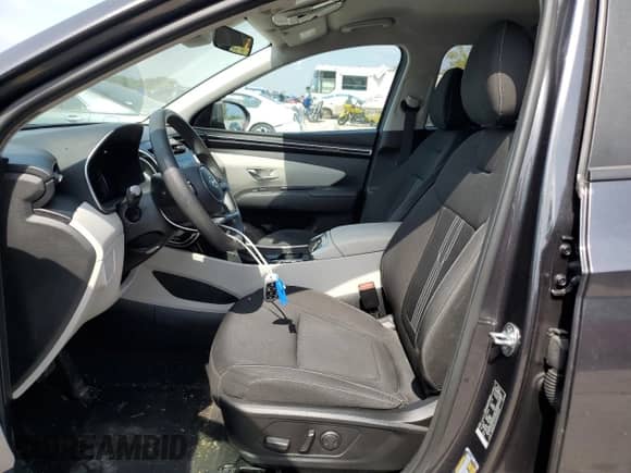 2023 Hyundai Tucson SEL with VIN 5NMJBCAE4PH209102, listed as a Copart auction lot 81286485 with 70,309 mi miles and Salvage title. Bid and sale history available at DreamBid. Image 7.