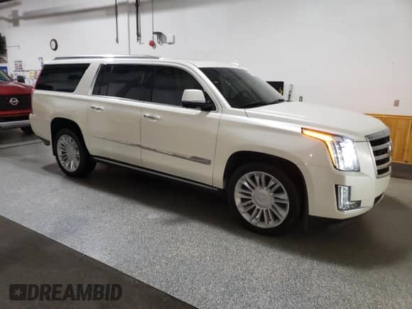 2015 Cadillac Escalade ESV Premium с VIN 1GYS4TKJ6FR615445, выставлен на аукционе Copart как лот 90133125 с пробегом 85 220 миль миль и Чистый • Clean title. История ставок и продаж доступна на DreamBid. Изображение 4.