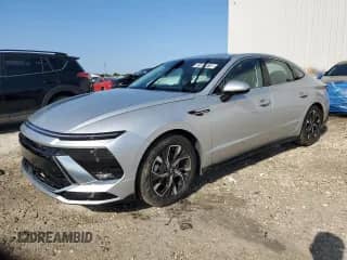 2025 Hyundai Sonata SEL with VIN KMHL64JA2SA474731, listed as a Copart auction lot 81059815 with Not provided miles and Salvage title. Bid and sale history available at DreamBid. Image 1.