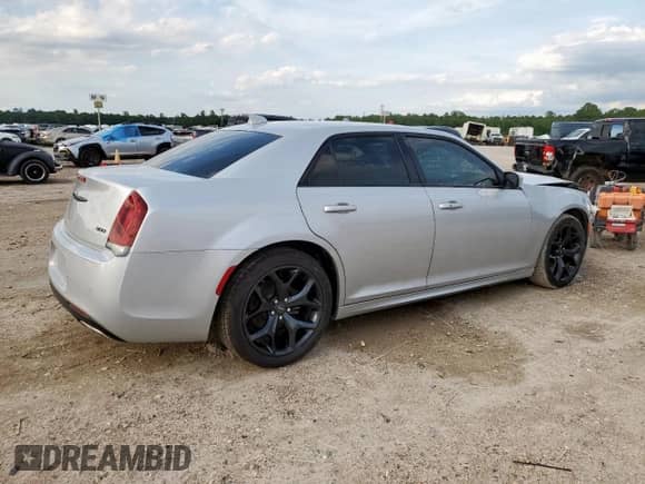 2022 Chrysler 300 Touring L с VIN 2C3CCADG6NH170906, выставлен на аукционе Copart как лот 58721095 с пробегом 41 555 миль миль и Списание • Salvage title. История ставок и продаж доступна на DreamBid. Изображение 3.