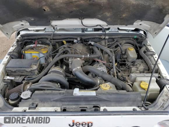 2008 Jeep Wrangler Unlimited Rubicon z VIN 1J8GA69178L531306, wystawiony jako Copart lot #84476765 z przebiegiem 111 979 mil mil oraz Szkoda całkowita • Salvage title. Historia ofert i sprzedaży dostępna na DreamBid. Obrazek 11.