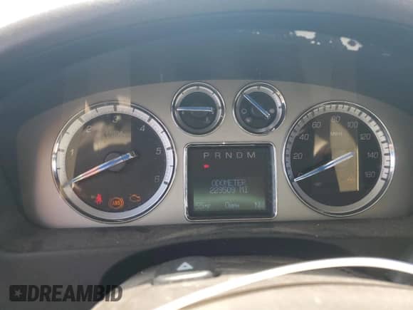 2009 Cadillac Escalade with VIN 1GYFK23209R224272, listed as a Copart auction lot 59886345 with 229,509 mi miles and Clean title. Bid and sale history available at DreamBid. Image 9.