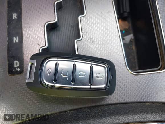 2014 Dodge Charger SE with VIN 2C3CDXBG1EH280927, listed as a IAAI auction lot 43306918 with Not provided miles and . Bid and sale history available at DreamBid. Image 11.
