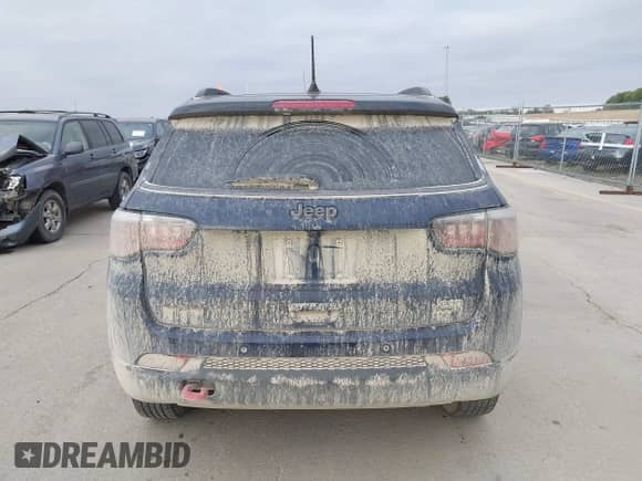 2017 Jeep Compass Trailhawk with VIN 3C4NJDDB2HT500603, listed as a IAAI auction lot 43424368 with 58,386 mi miles and . Bid and sale history available at DreamBid. Image 16.