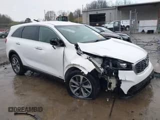 2020 Kia Sorento LX с VIN 5XYPGDA59LG664842, выставлен на аукционе IAAI как лот 41931693 с пробегом 68 316 миль миль и . История ставок и продаж доступна на DreamBid. Изображение 1.