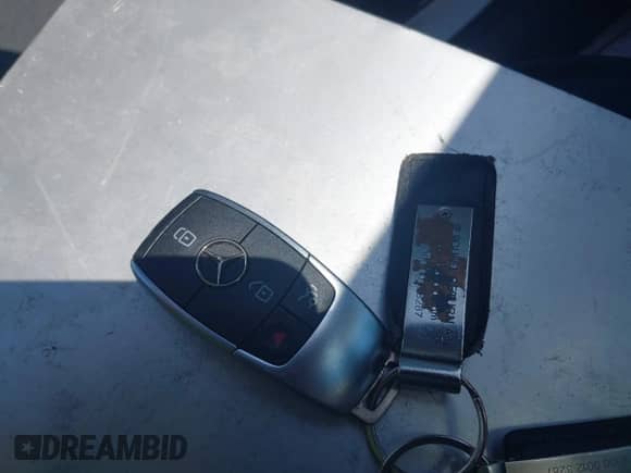 2023 Mercedes-Benz GLE 350 with VIN 4JGFB4JB6PA945952, listed as a IAAI auction lot 42278378 with 56,132 mi miles and . Bid and sale history available at DreamBid. Image 11.