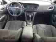 2016 Dodge Dart SXT z VIN 1C3CDFBA9GD584481, wystawiony jako Copart lot #81813535 z przebiegiem 168 277 mil mil oraz Szkoda całkowita • Salvage title. Historia ofert i sprzedaży dostępna na DreamBid. Obrazek 8.