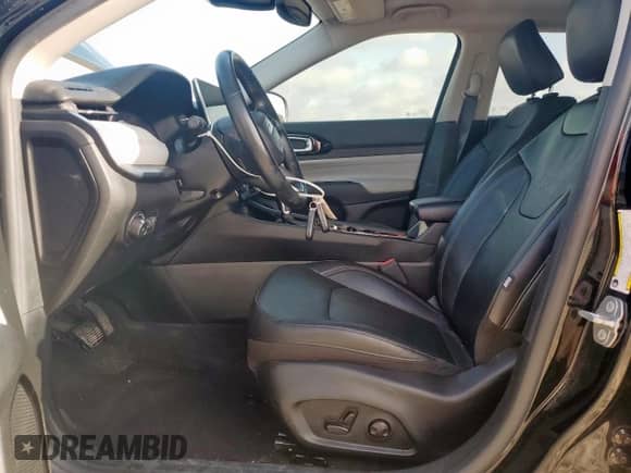 2022 Jeep Compass (RED) Edition with VIN 3C4NJDCB9NT233022, listed as a Copart auction lot 64565225 with 15,643 mi miles and Clean title. Bid and sale history available at DreamBid. Image 7.