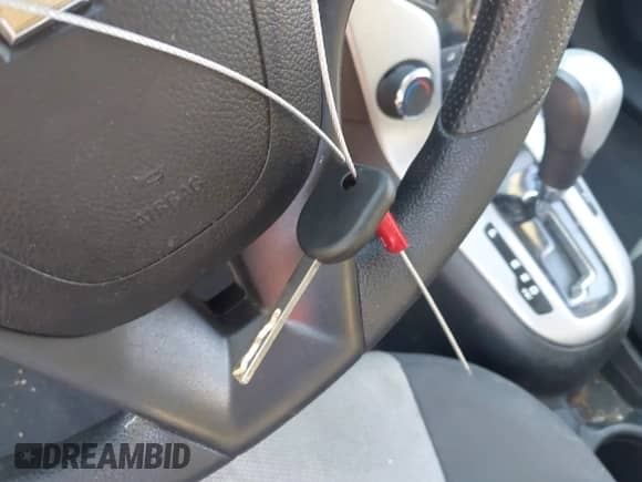 2014 Chevrolet Cruze LS с VIN 1G1PA5SH9E7473348, выставлен на аукционе IAAI как лот 43444084 с пробегом 107 005 миль миль и . История ставок и продаж доступна на DreamBid. Изображение 11.