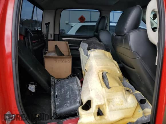 2018 Ram 1500 Sport z VIN 1C6RR7MT2JS240853, wystawiony jako Copart lot #81273585 z przebiegiem 93 108 mil mil oraz Szkoda całkowita • Salvage title. Historia ofert i sprzedaży dostępna na DreamBid. Obrazek 10.