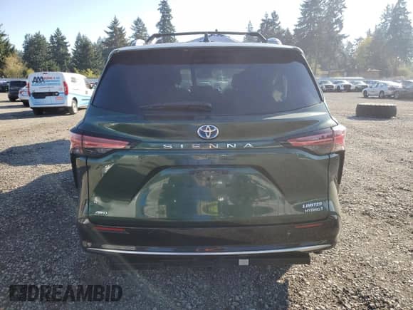 2021 Toyota Sienna Limited with VIN 5TDZSKFCXMS023058, listed as a Copart auction lot 84897725 with 60,002 mi miles and Salvage title. Bid and sale history available at DreamBid. Image 6.