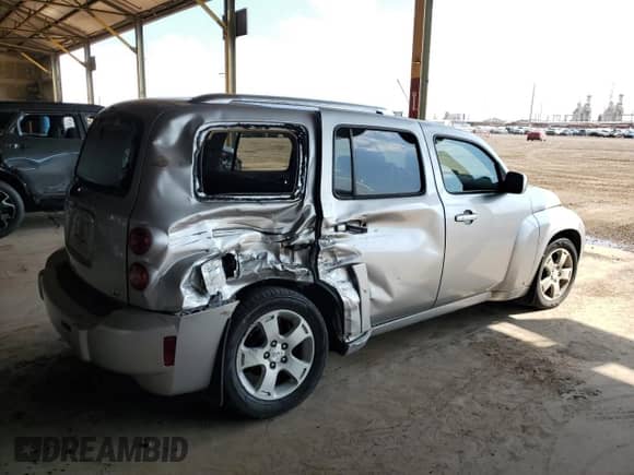 2007 Chevrolet HHR LT z VIN 3GNDA23P77S589724, wystawiony jako Copart lot #71733325 z przebiegiem 64 074 mil mil oraz Szkoda całkowita • Salvage title. Historia ofert i sprzedaży dostępna na DreamBid. Obrazek 3.